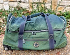 Kipling Green Large 31"x16"x14" Rolling Duffel Bag Luggage Travel Case Vintage