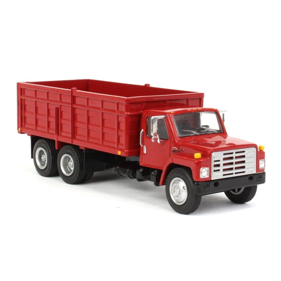 Spec Cast 1/64 1980’s International Tandem Axle Grain Truck w/ Red Cab BAM-008 - Image 2 of 4