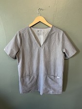 Figs Womens Gray Short Sleeve V-neck Medical Scrub Top Size Large