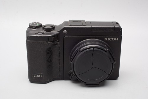 Ricoh GXR S10 Digital Compact Camera w/ Ricoh 5.1-15.3mm f2.5-4.4 VC Lens * JP - Picture 3 of 11