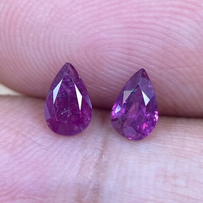 0.95ct Kashmir Sapphire Pairs Natural Pink Purple Unheated 2pc Pear Cut Corundum