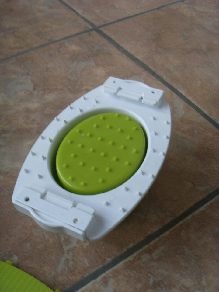 Emsa 507267 Multi-Reibe mit Auffangschale, 3 Einsätze / Einsatzhalter fehlend - Bild 4 von 4