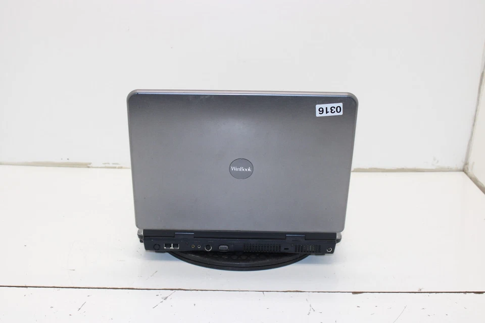 Portátil Winbook 330 de colección Intel Pentium M 1,25 GB de RAM sin disco duro ni batería Foto 4 de 4