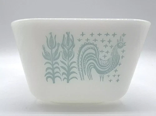 Vintage Pyrex Turquoise Amish Butterprint Refrigerator Dish 0502 1 1/2 Pt No Lid