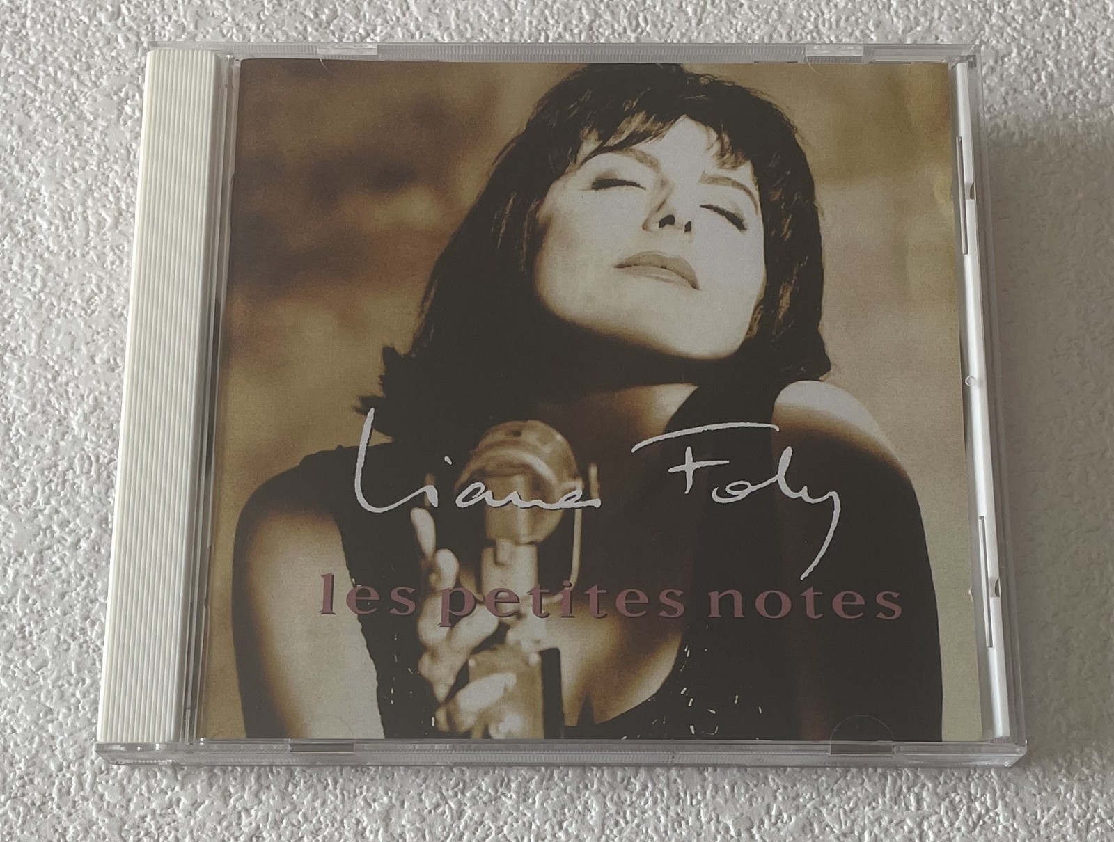 LIANE FOLY ~ LES PETITES NOTES ~ 1993 FRENCH 11-TRACK CD ALBUM ~ VIRGIN 881672