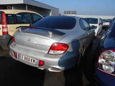 Commodo Hyundai COUPE