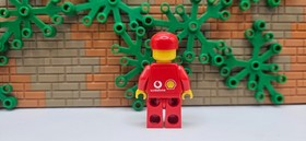 (S6/10/4) Lego Racer rac032s F1 Ferrari Engineer 2 Torso Sticker 8673 8144