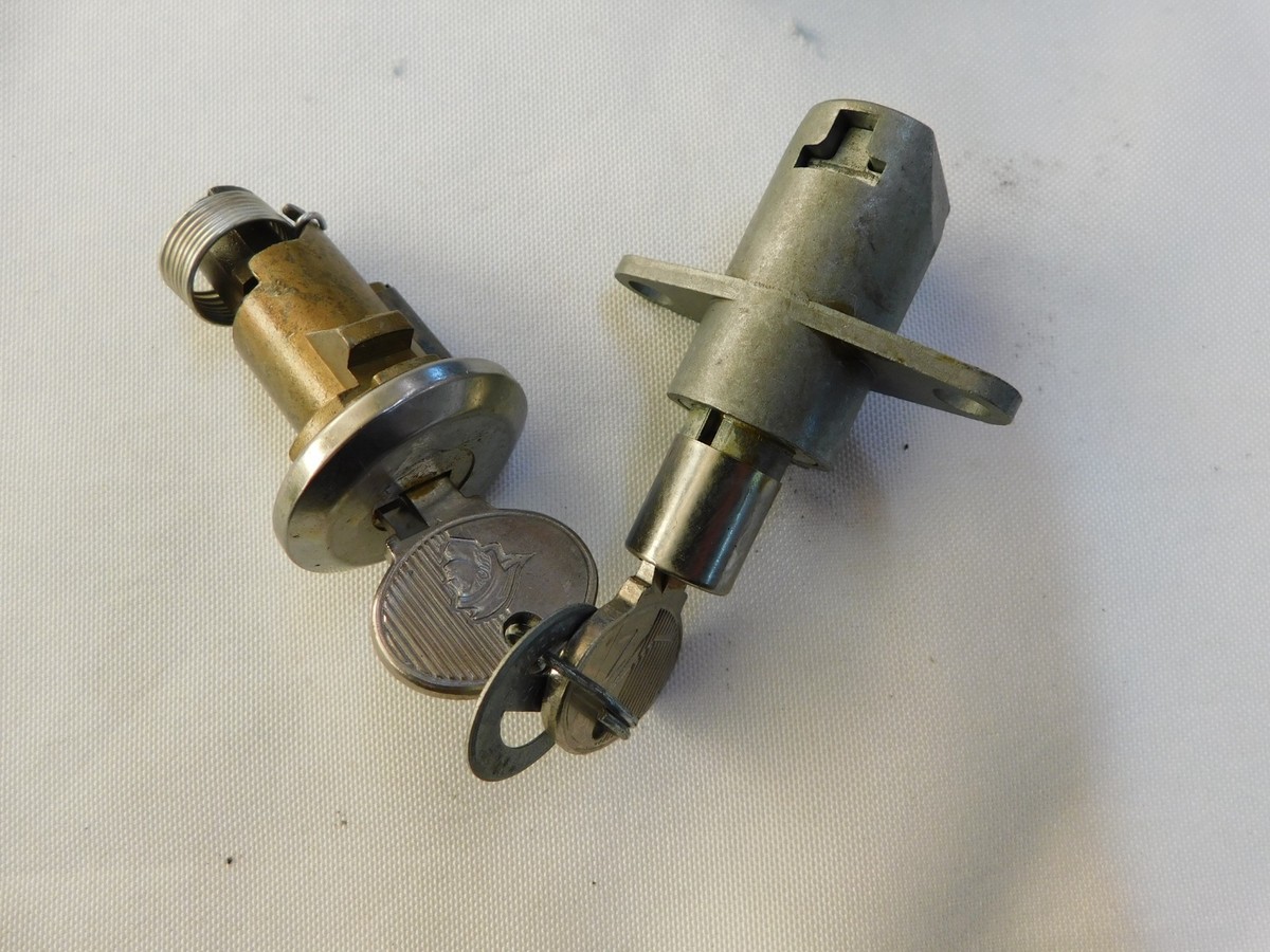NOS OEM Ford 1965 1968 Mercury Glove Box Trunk Lock Set 1966 1967
