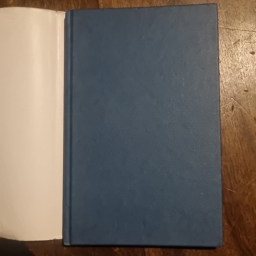 Roald Dahl George's Marvellous Medicine First Edition Hardback - Picture 13 of 13