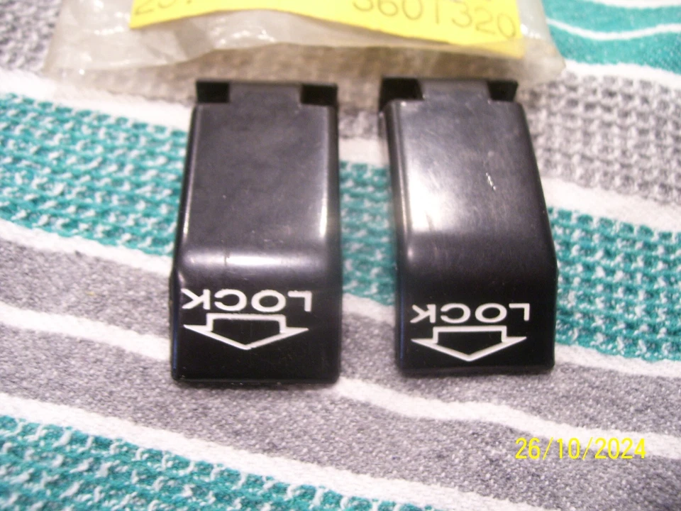 Nuevo de Lote Original 1968-69 AMC AMX INTERIOR NEGRO SON REPOSO TIRADORES DE CERRADURA DE PUERTA Foto 3 de 4