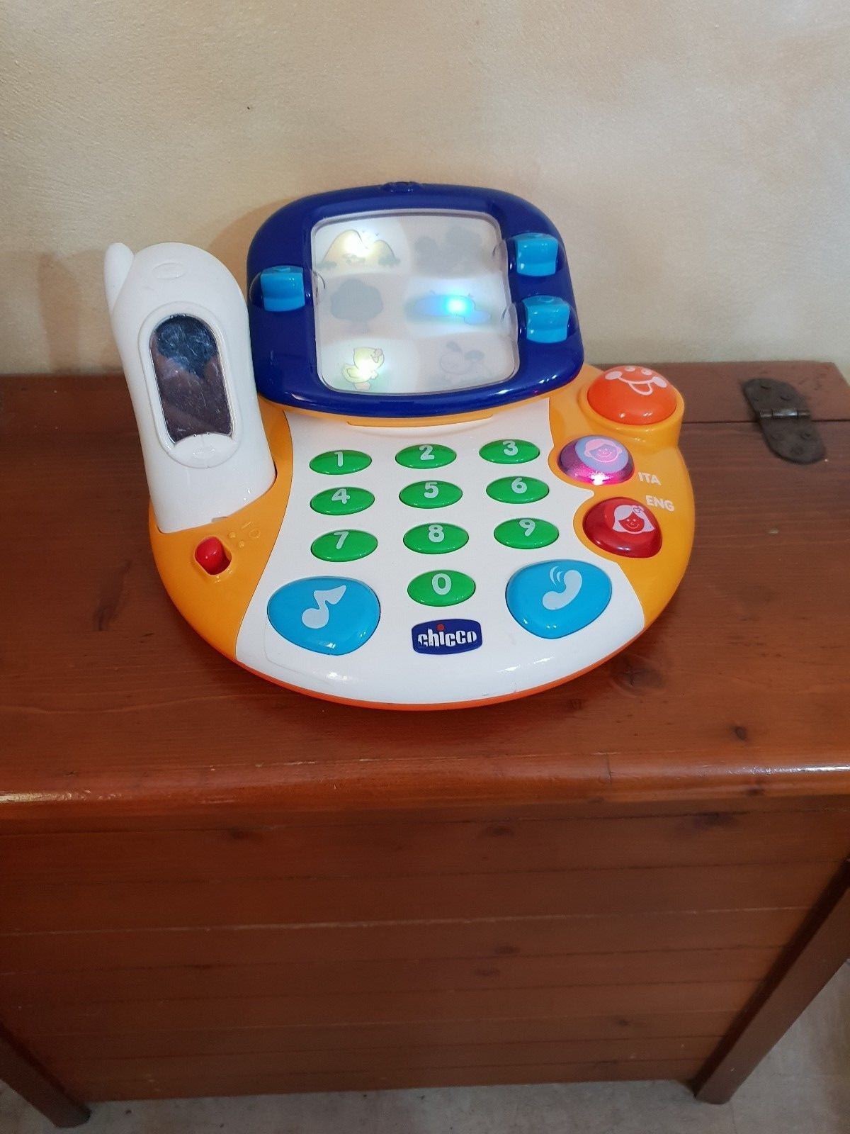 Foto 1 di 3