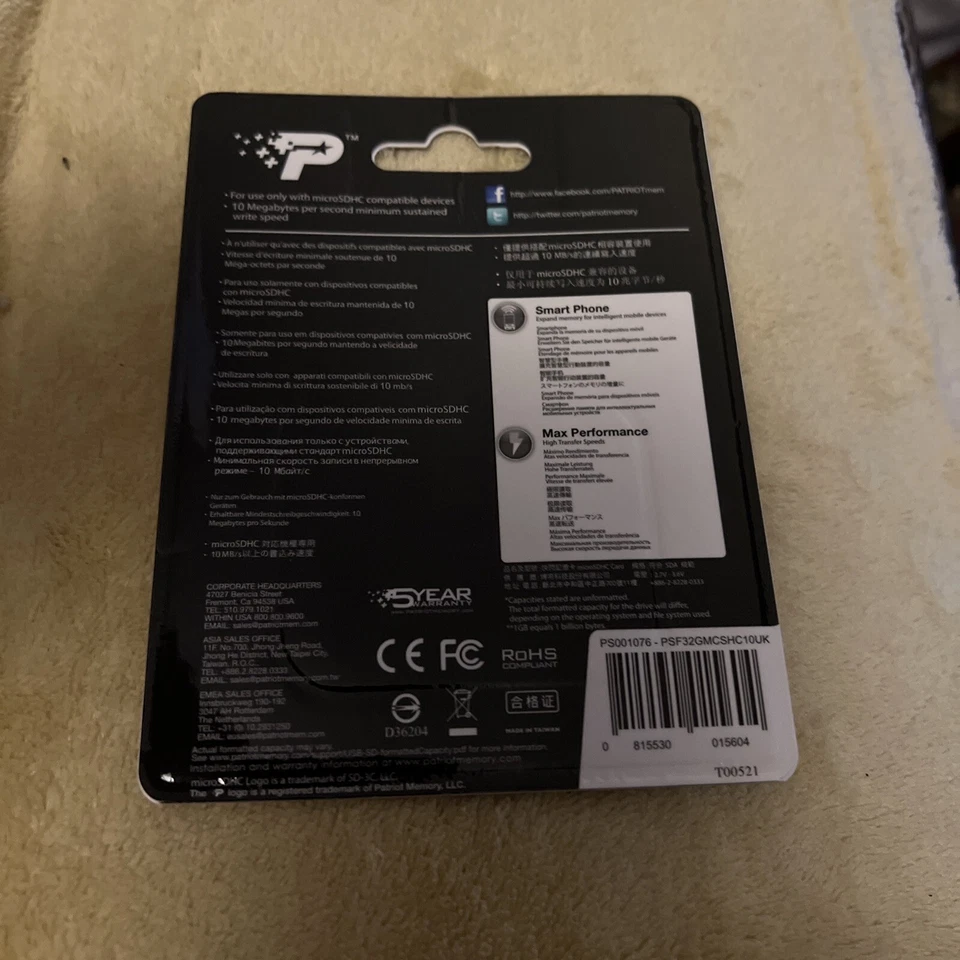 Patriot LX Series 32GB MicroSDHC_Memory Card_Professional - Image 2 of 3