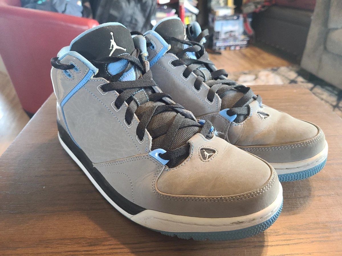 How much do used jordans go for top
