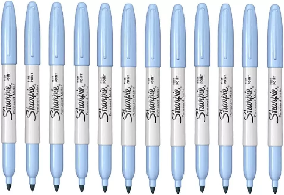 Sharpie 12-Pack Fine Point Multiple Colors Permanent Marker in the Writing  Utensils department at