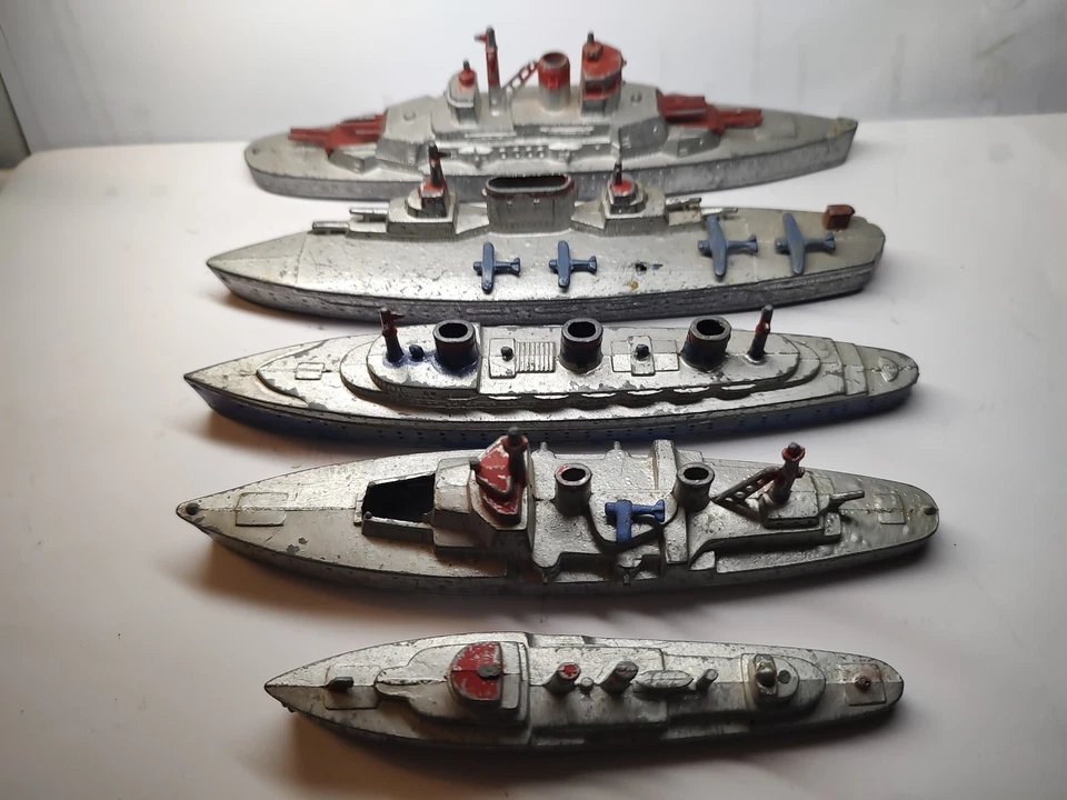 Tootsietoy Navy Ships Lot 5 - Image 3 of 3