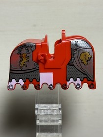 LEGO Horse Barding - Ruffled Edge w/ Gold Lions & Silver Plate Armor 