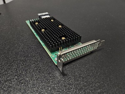Lenovo FRU 02JG102 8 port 12Gbps SAS SATA RAID Controller