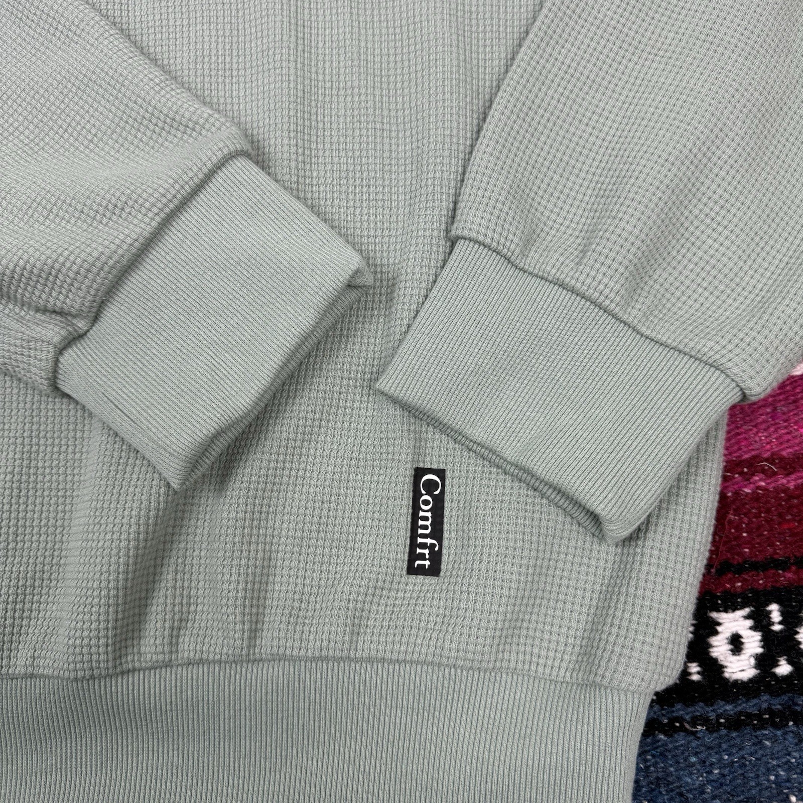 Comfrt Mens XL Seafoam Green Waffle Knit Lightweight L/S Minimalist Pullover