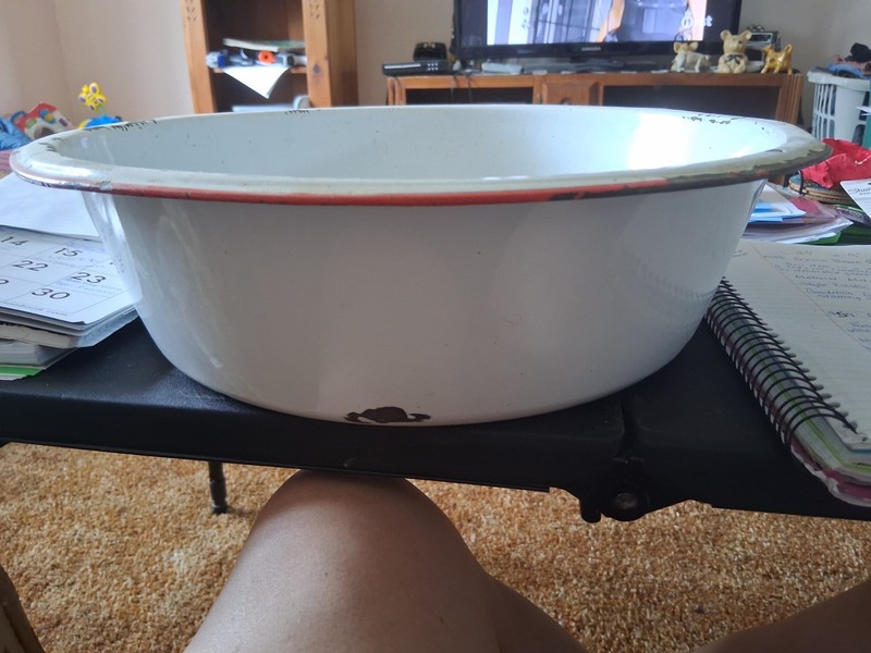 Vintage Enamel Basin Round Wash Tub