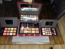 Ulta Beauty Gift of Georgous 70 Piece Set with Mirrored Carrying Case
