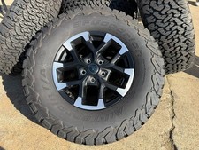 5x 17 Jeep Wrangler Rubicon Oem Wheels Rims 9328 Gladiator 2025 2026 Bfgoodrich 5x 17 Jeep Wrangler Rubicon Oem Wheels Rims 9328 Gladiator 2025 2026 Bfgoodrich