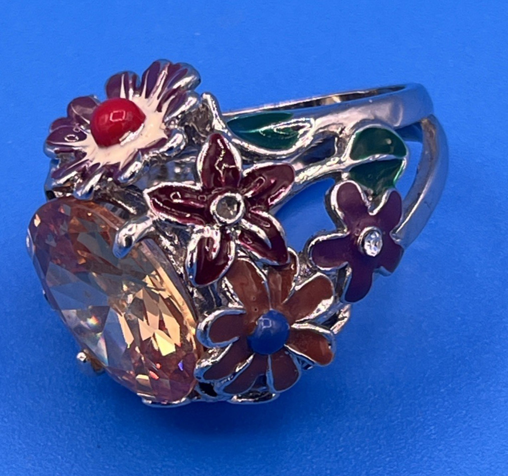 Artistic Floral Statement Ring – Large Faceted Ye… - image 6