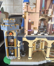 LEGO Disney: The Disney Castle (43222) Anniversary Edition 100% Complete
