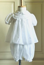 Will'beth White Dress w/slip and bonnet Lace, Embroidery, pearls Sz 3-6 Months