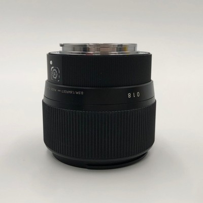 Sigma 56mm f/1.4 DC DN Camera Lens + Hood for Sony E Mount Excellent