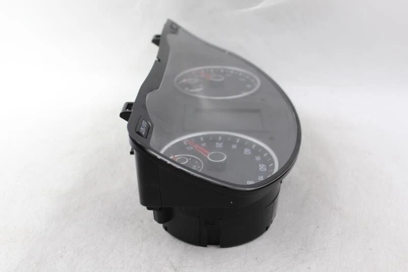 Grupo de velocímetros 59 k millas MPH para Volkswagen Tiguan 2010 OEM #27912 Foto 4 de 4