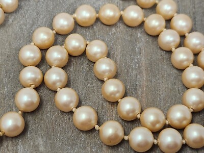 メッキ　アクセサリー　MONET パール Vintage Monet 3 Strand Glass Pearl Necklace, Monet Large Faux