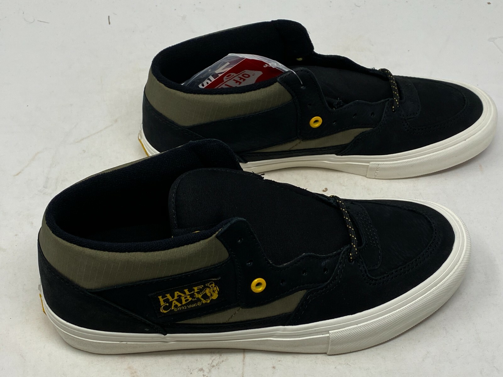 vans half cab size 10
