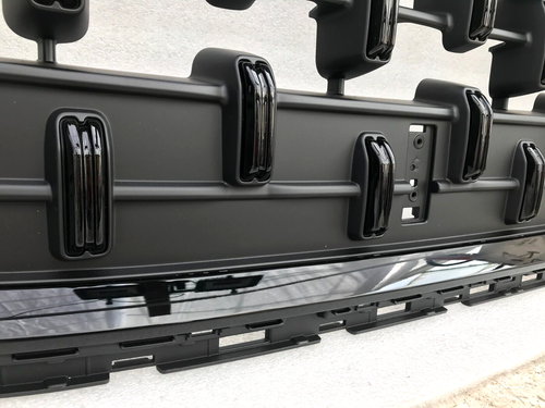 AUDI Q8 SQ8 FACELIFT LCI 2024 FRONT BUMPER GRILL RADIATOR GRILLE 4M8853651CJ #04 - Picture 6 of 21