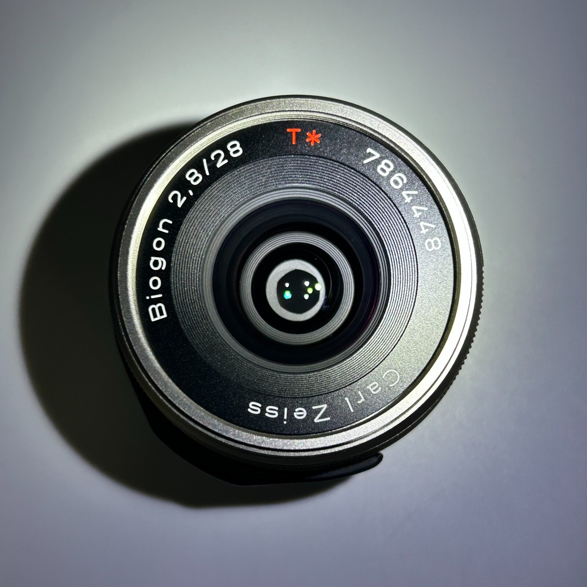 ❁美品❁CONTAX Carl Zeiss Biogon 28mm F2.8 REVIEW: Carl ZEISS 28mm f/2.8 Biogon T* + 1.5m pcx filter