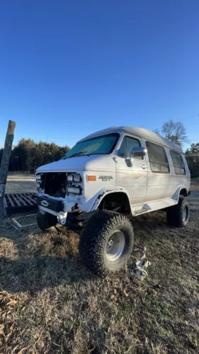 1995 Chevy Camper / Conversion Van 4x4 Project