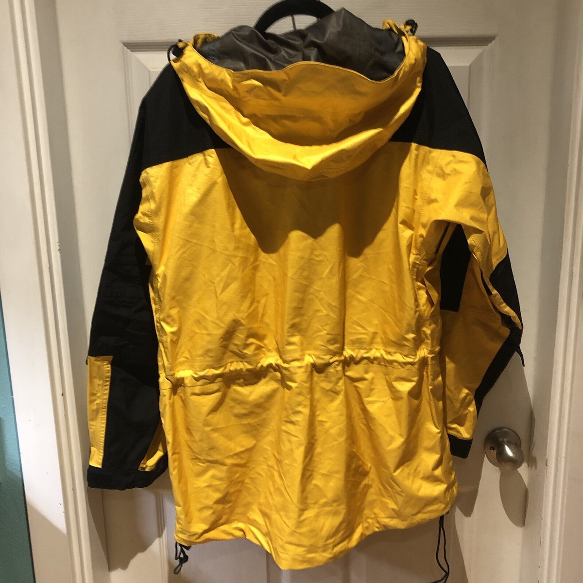 Vintage North Face Jacket 90's Yellow Parka Outdoor OG Mens Vintage North Face Jacket 90's Yellow Parka Outdoor OG Mens