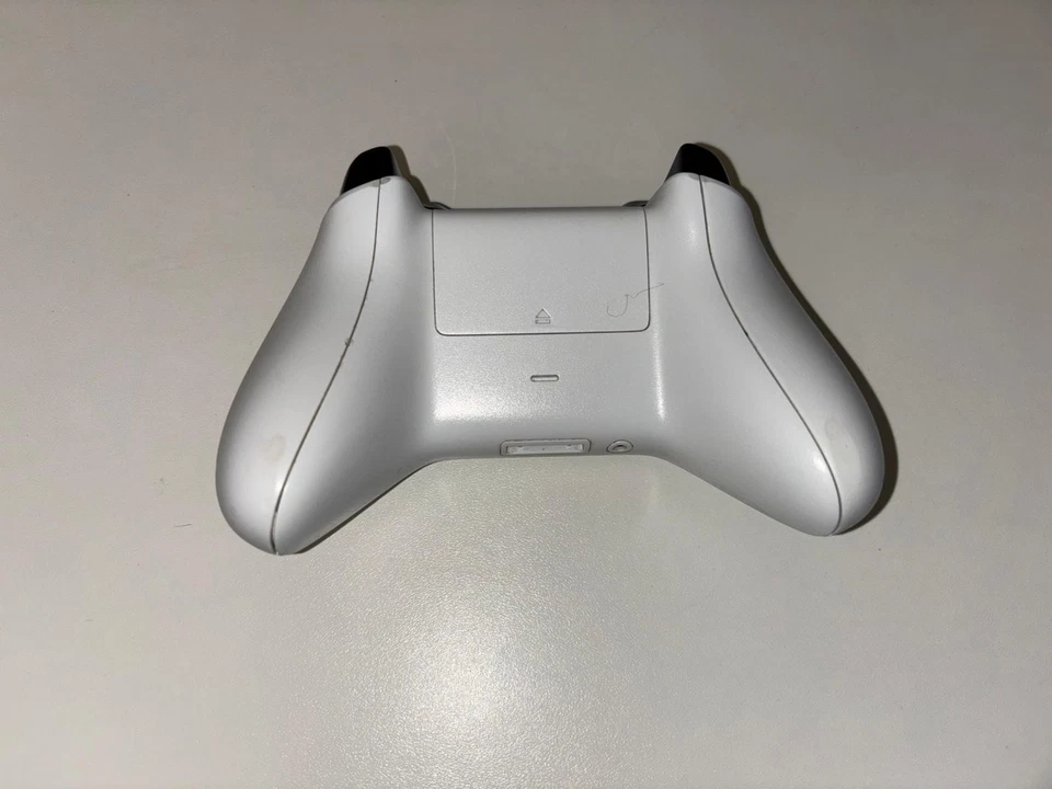 Microsoft 1708 Controller Bluetooth  Xbox - Bianco, funziona wireless o cavo - Immagine 2 di 2