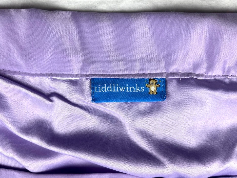 Tiddliwinks Púrpura Sólido Satén Borde Trasero Bebé Niña Manta Seguridad Lovey Foto 2 de 3