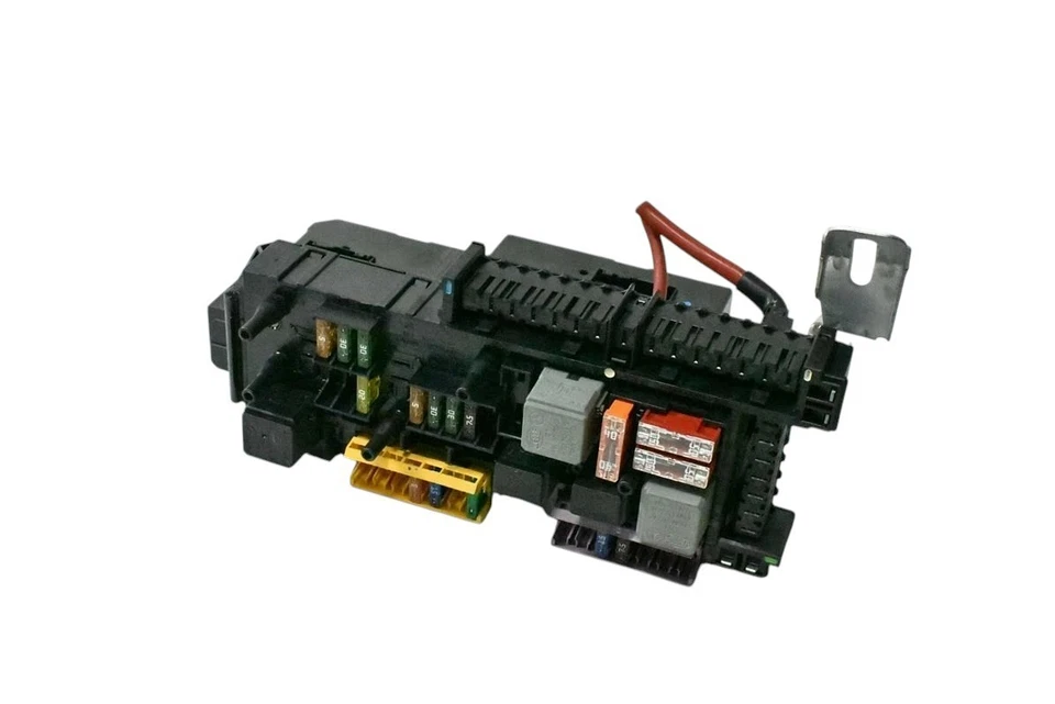 08-11 Relé de caja de fusibles módulo SAM trasero Mercedes C180 C300 C350 2049005101 OEM Foto 4 de 4