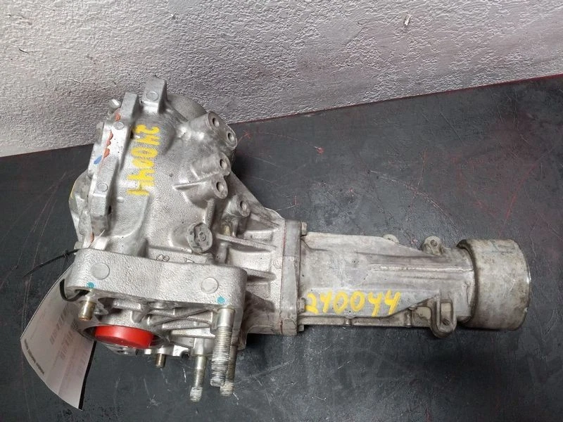 Conjunto de caja de transferencia Toyota Sienna 2011-2020 AWD Foto 3 de 4