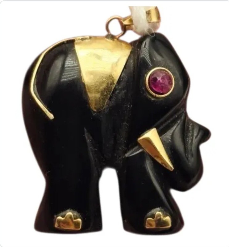 Vintage 14K Gold Black Onyx Carved Elephant Pendant Ruby Eye 3.9g 585 Estate