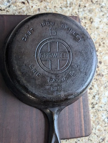 Griswold 699 B Cast Iron Skillet No. 6