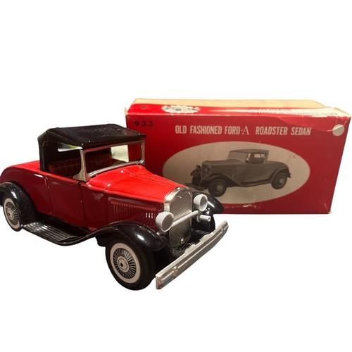 Altmodische Ford A Roadster Limousine (Artikel 933) - Bandai - Made in Japan