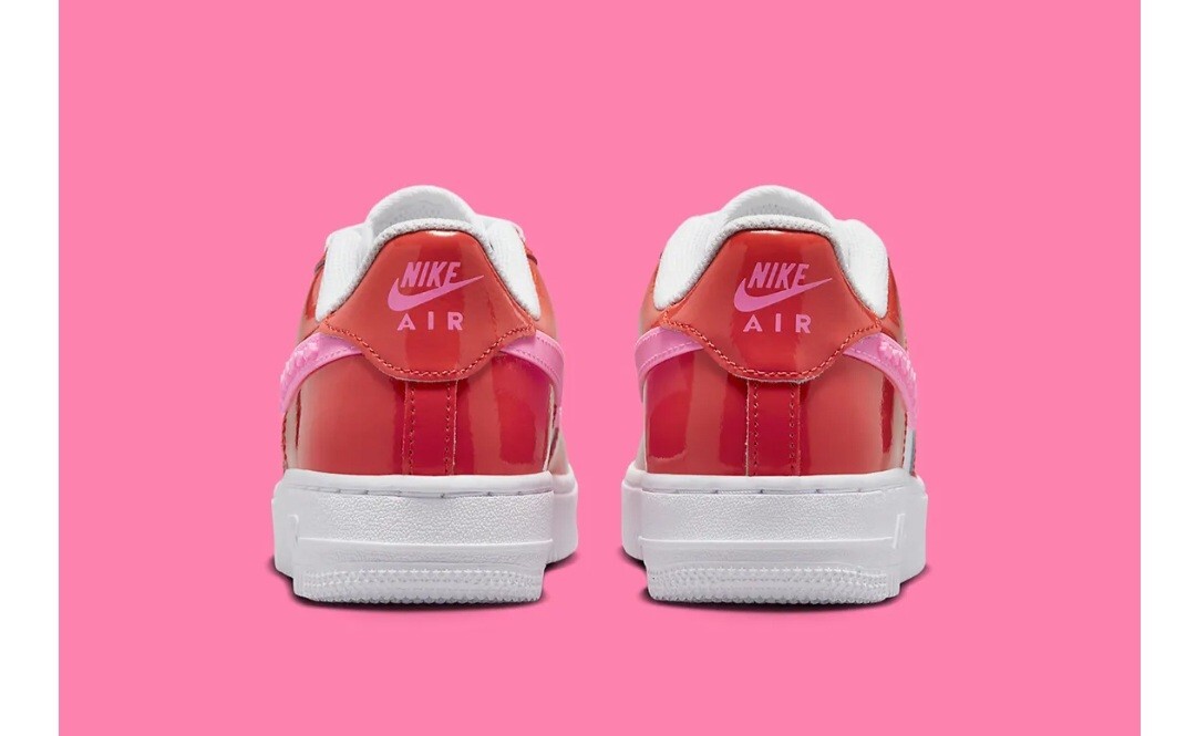 Nike Air Force Valentine's Day (White and Pink hearts) Big Kids  FD1031-600
