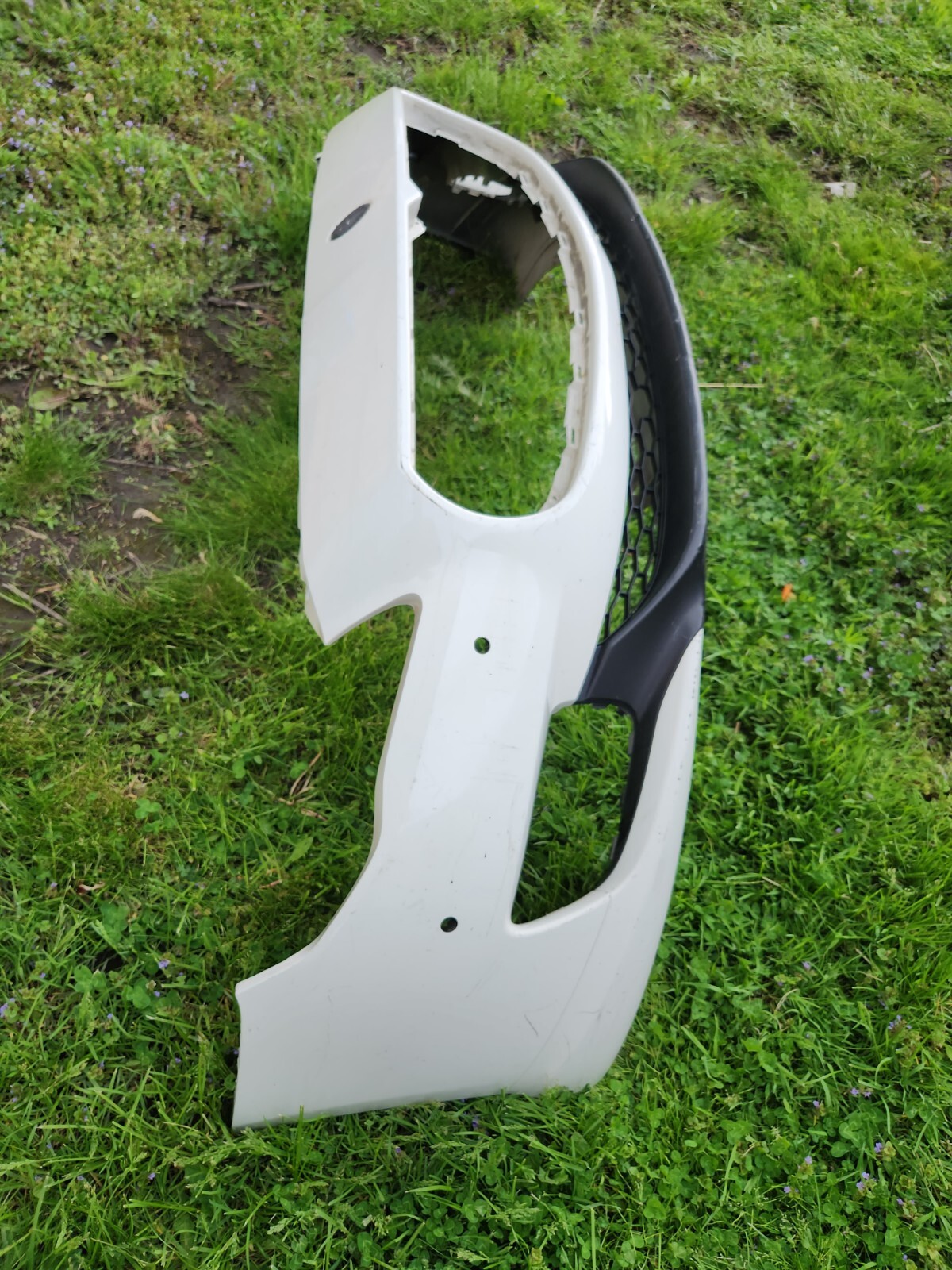 2014-2020 MASERATI QUATTROPORTE FRONT BUMPER W/ GRILLE OEM