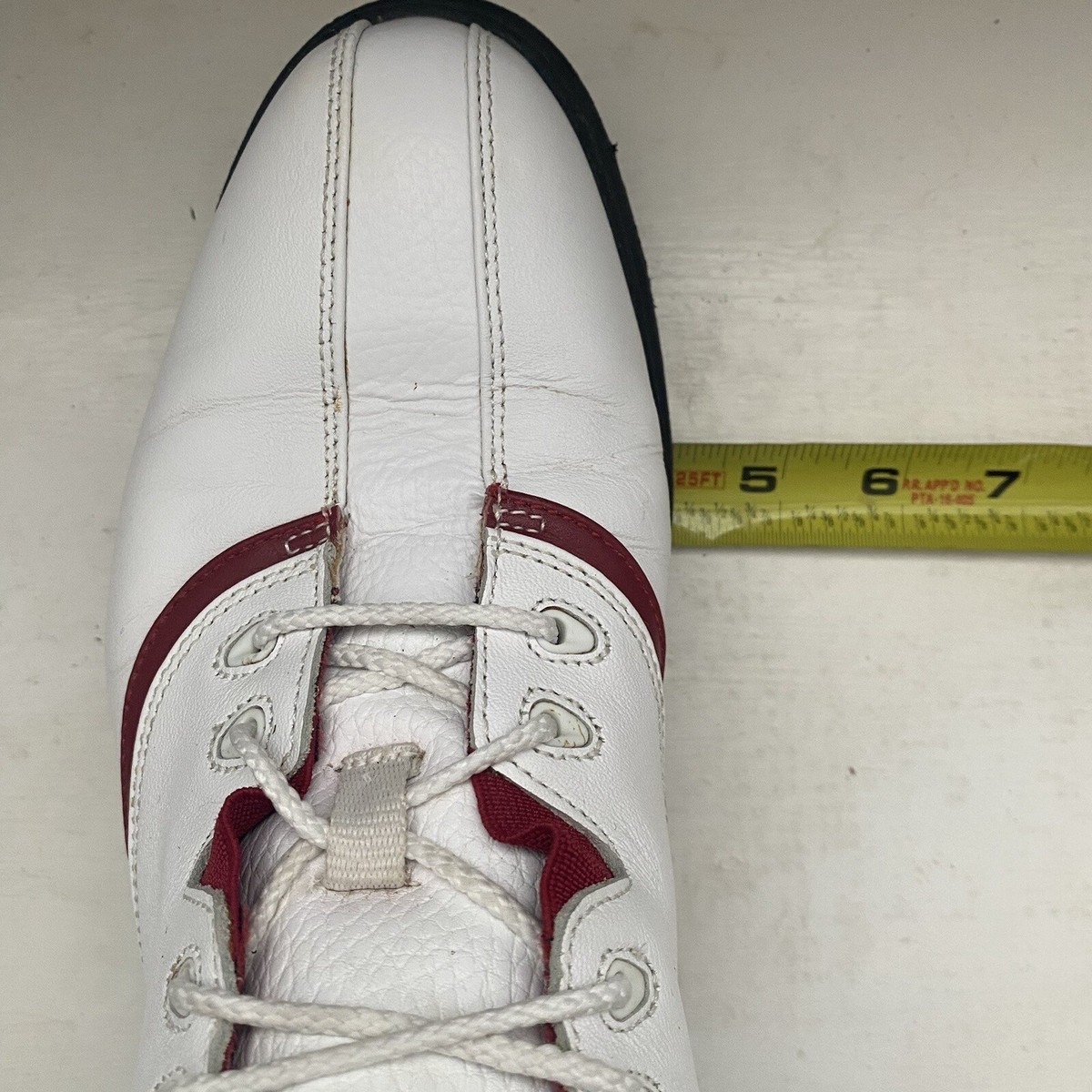 Footjoy Golf Shoes Cleats 9M White Red Style 98322 Lace Up  display picture 2