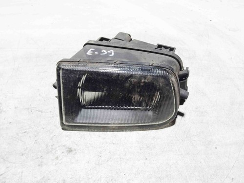 BMW 5 E39 Nebelscheinwerfer links 63178377942 2.20 Petrol 125kw 2000 14371059