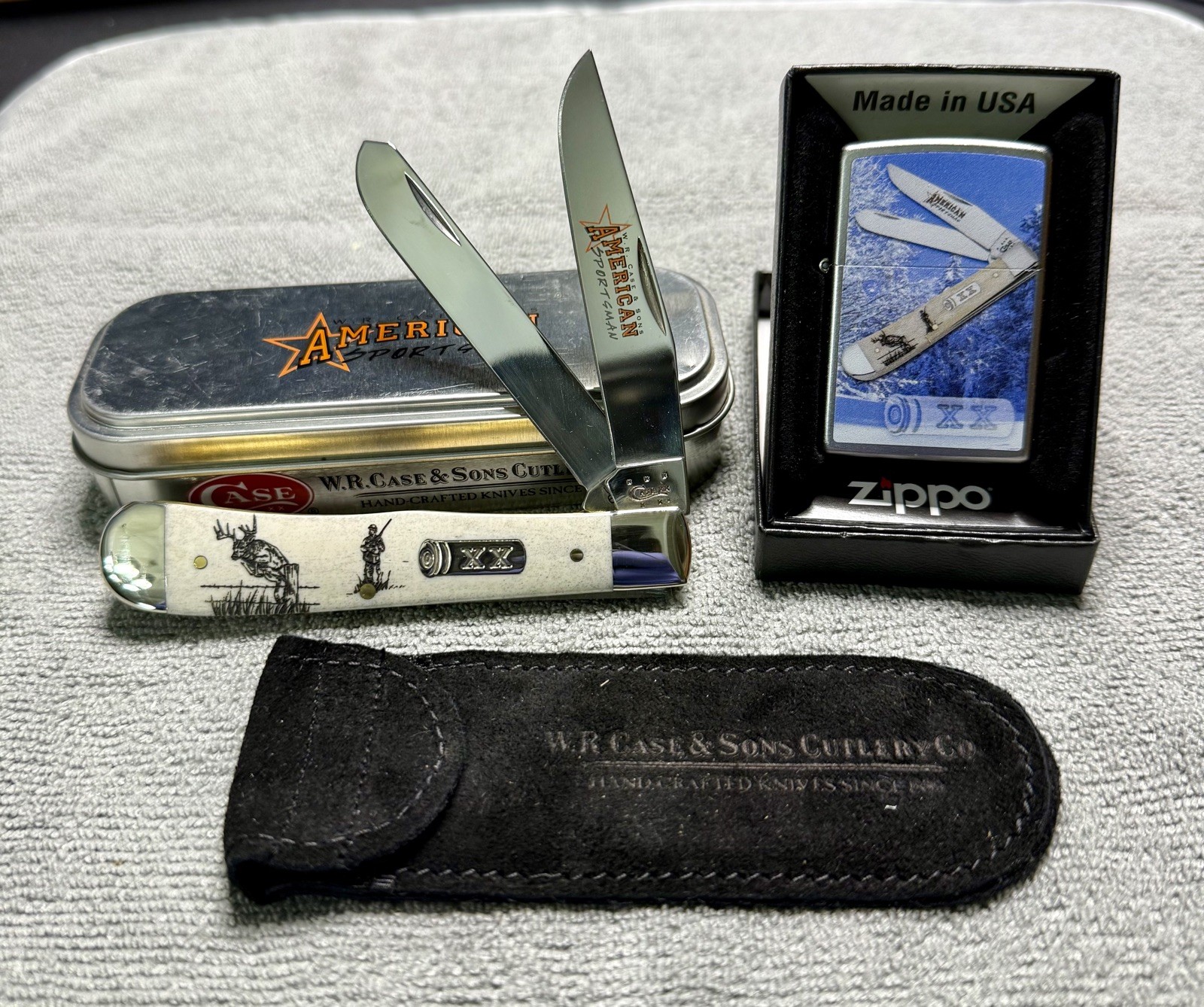 2014 Case Xx Whitetail Sportsman Series Natural Trapper and Zippo Set