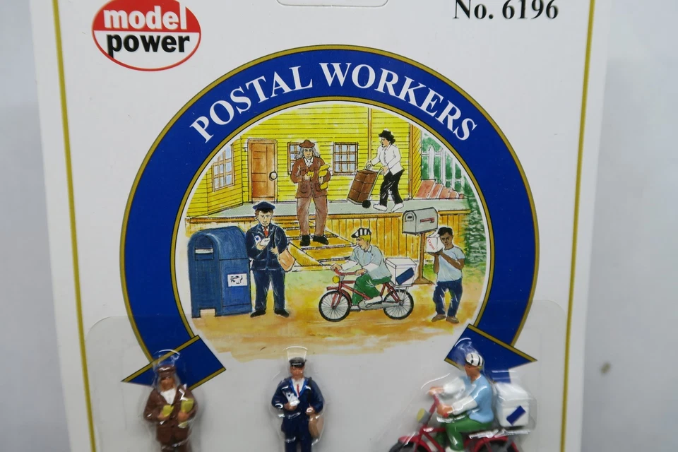 MODEL POWER O-027 SCALE POSTAL WORKERS 5 FIGURES RED BIKE & OTHER DETAIL ITEMS! - Image 3 of 4