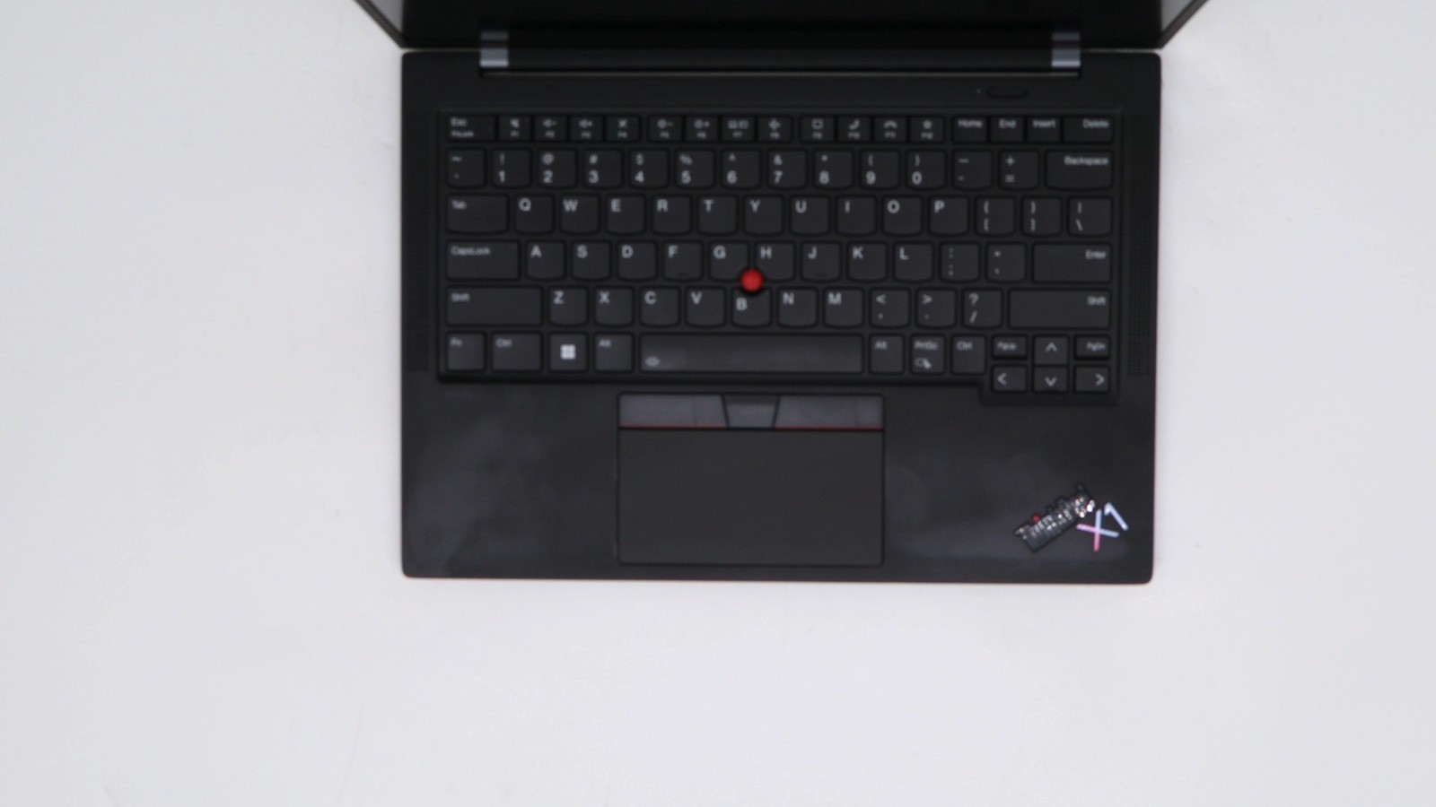 Lenovo ThinkPad X1 Carbon Gen 10, 14-Inch Laptop, with 12th Gen Intel(R) Core(TM) i7-1260P, 512GB NVMe, Windows 10 Pro